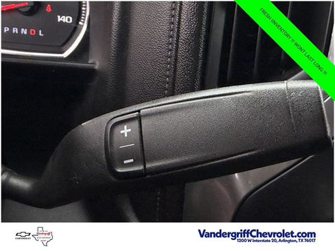 Used 2020 Chevrolet Silverado 1500 LT w/ Trailering Package AWD/4WD image 19