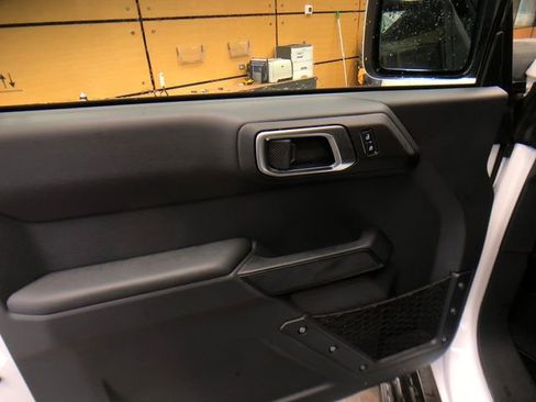 New 2026 Ford Bronco Outer Banks AWD/4WD image 12
