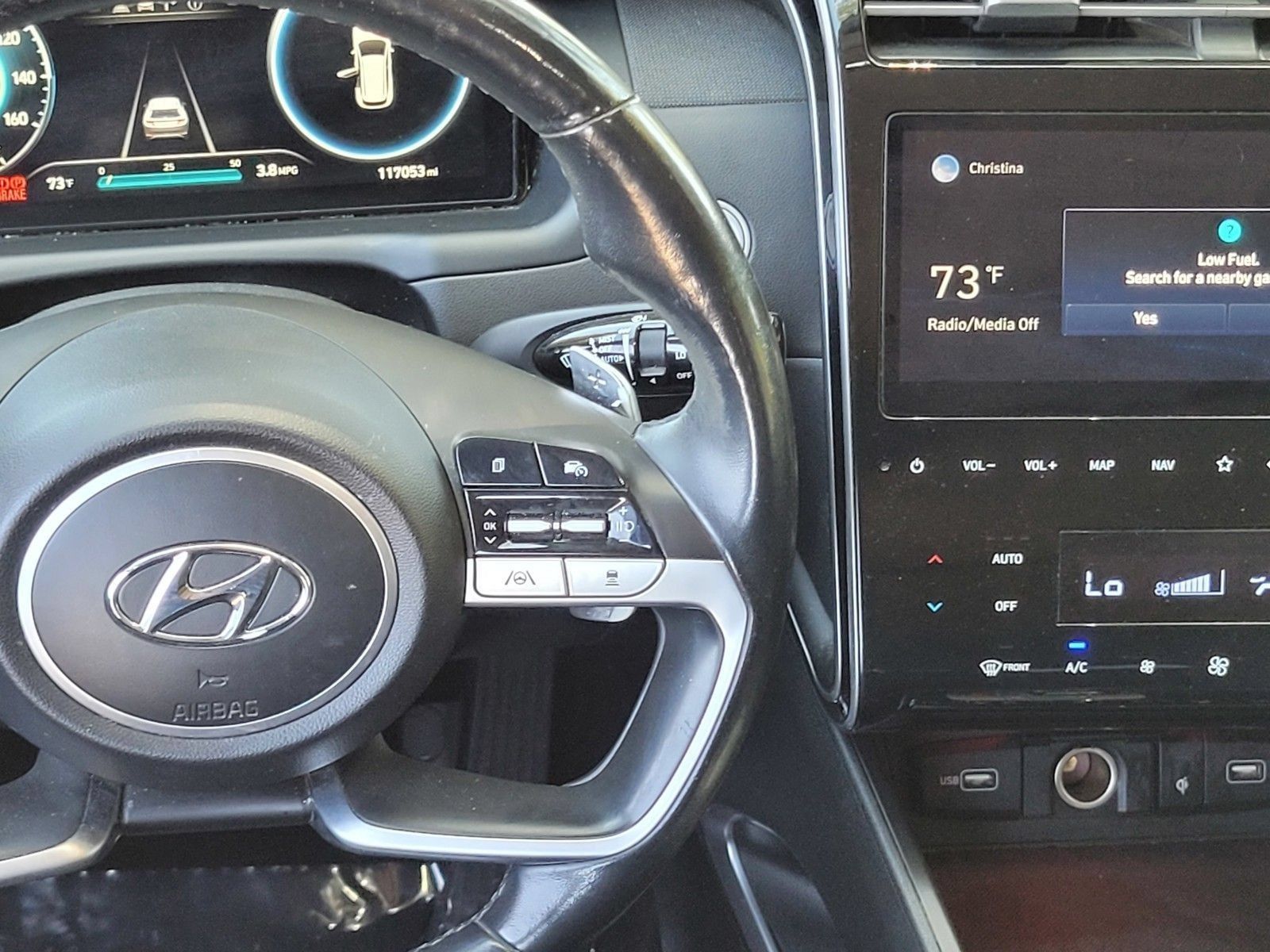Used 2022 Hyundai Tucson Limited FWD image 14