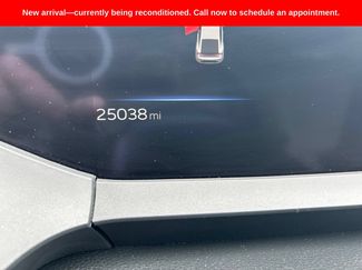 Used 2024 Toyota Prius XLE FWD video 1