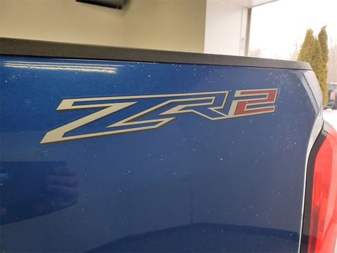 Used 2018 Chevrolet Colorado ZR2 image 29