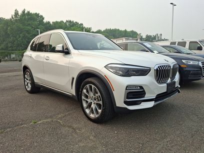 Used 2019 BMW X5 xDrive40i w/ Premium Package 2