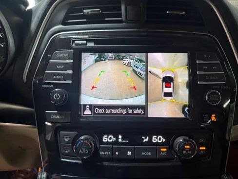 Used 2023 Nissan Maxima Platinum w/ Sport Mat Group FWD image 15