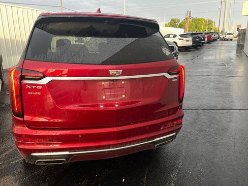 Used 2023 Cadillac XT6 Premium Luxury w/ Platinum Package FWD image 3
