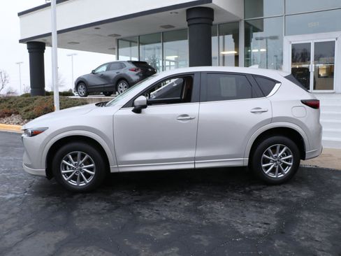 Certified 2025 MAZDA CX-5 AWD 2.5 S w/ Select Package image 2