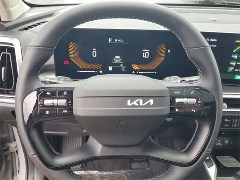 New 2026 Kia Sorento S image 17