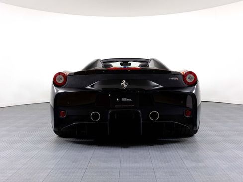 Used 2015 Ferrari 458 Speciale A image 9