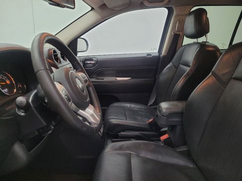 Used 2017 Jeep Compass High Altitude AWD/4WD image 17