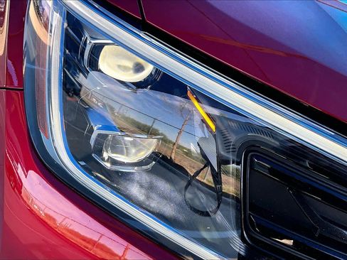 Used 2024 Volkswagen Atlas Cross Sport SEL R-Line image 28