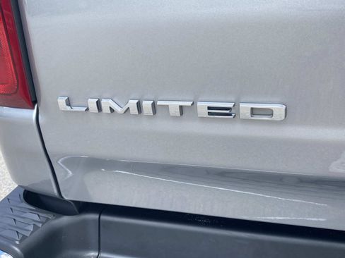 Used 2022 RAM 1500 Limited AWD/4WD image 5