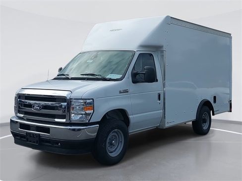 New 2026 Ford E-350 and Econoline 350 Super Duty w/ Power Equipment Group image 3