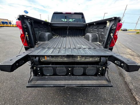 Used 2022 Chevrolet Silverado 1500 LT w/ Max Trailering Package AWD/4WD image 9