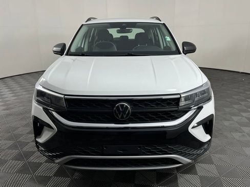 Used 2024 Volkswagen Taos S image 2
