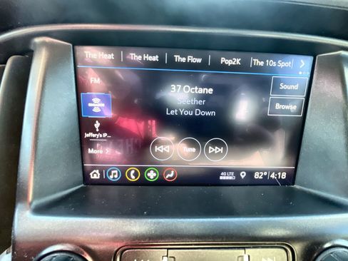 Used 2020 GMC Canyon SLE w/ Elevation Edition image 13