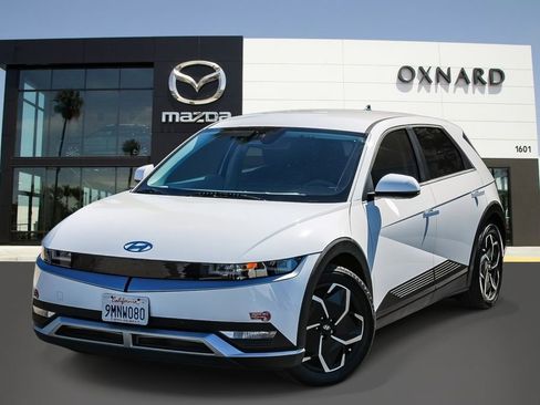 Used 2024 Hyundai Ioniq 5 SEL image 1