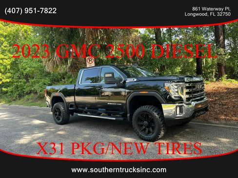 Used 2023 GMC Sierra 2500 SLE AWD/4WD image 1