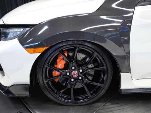 Used 2018 Honda Civic Type R image 44