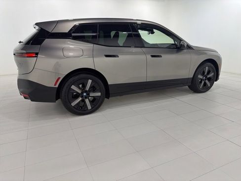 Used 2025 BMW iX xDrive50 w/ Premium Package image 6