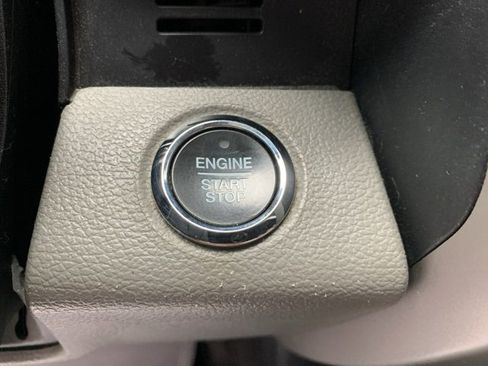 Certified 2018 Ford F150 Lariat image 18