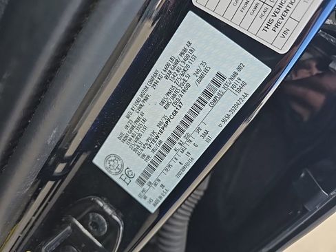 Used 2023 Ford F150 Lariat w/ Equipment Group 502A High image 11