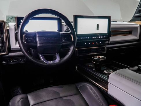 Used 2025 GMC Hummer EV 3X AWD/4WD image 26