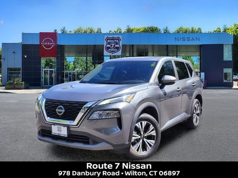Certified 2022 Nissan Rogue SV AWD/4WD image 1