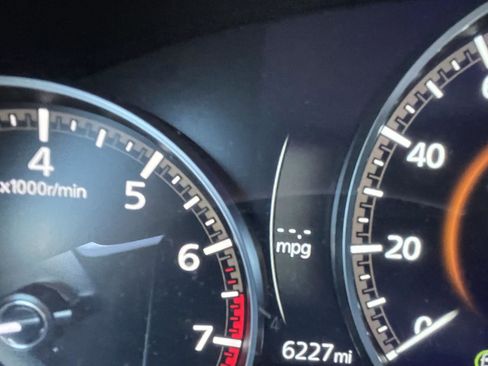 Used 2025 MAZDA MAZDA3 s image 19