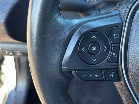 Used 2024 Toyota Corolla SE image 19