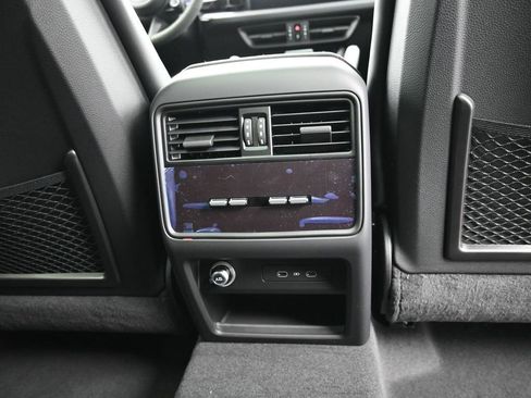 Certified 2026 Porsche Cayenne GTS image 25