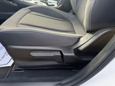 Certified 2025 Subaru Crosstrek 2.5i Premium image 16