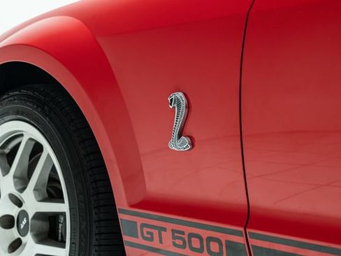 Used 2009 Ford Mustang Shelby GT500 RWD image 21
