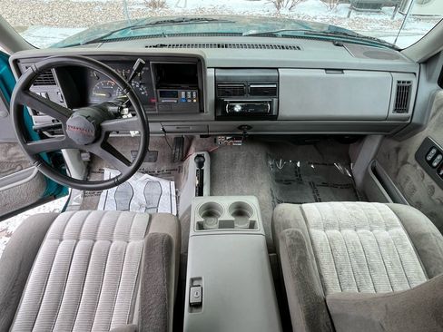 Used 1994 Chevrolet Silverado 1500 Fleetside image 12