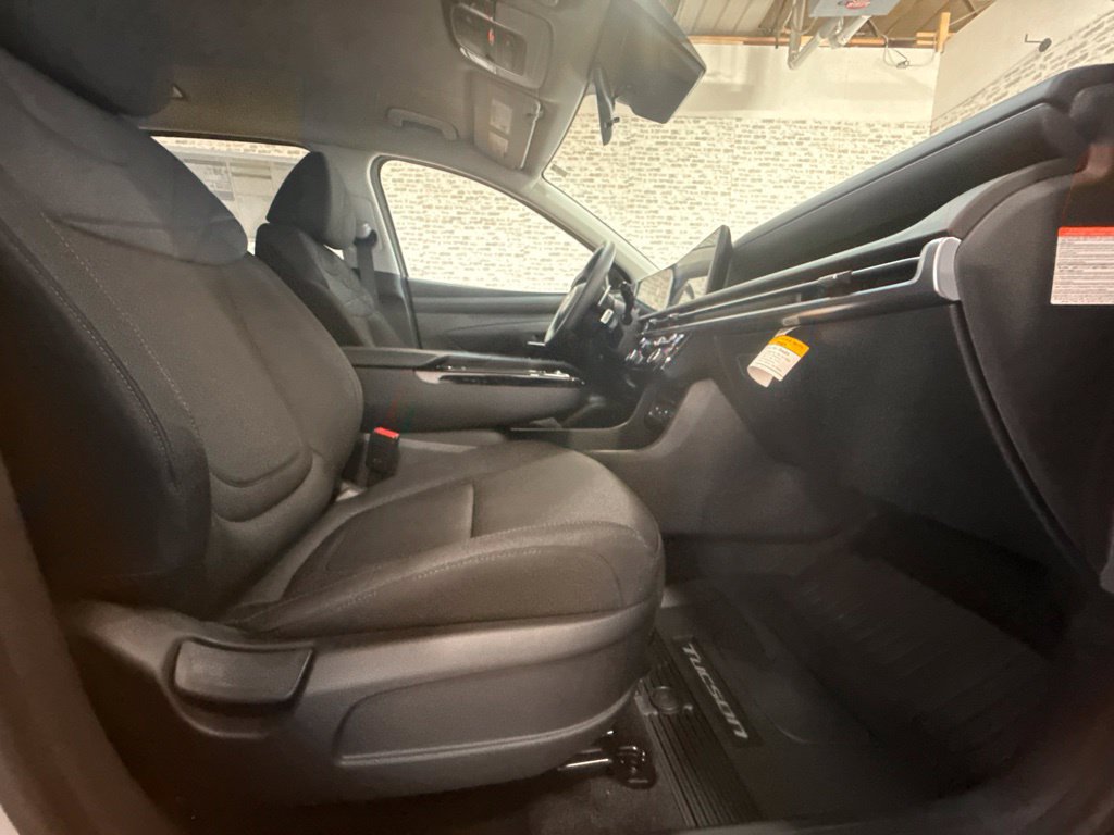 New 2026 Hyundai Tucson SEL FWD image 12