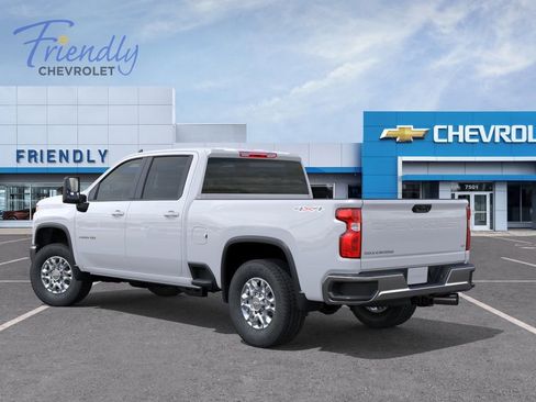 New 2026 Chevrolet Silverado 3500 LT w/ Convenience Package AWD/4WD image 3
