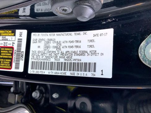 Used 2017 Toyota Tacoma SR RWD image 28