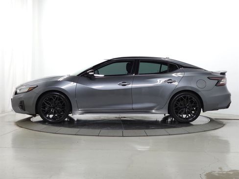 Used 2019 Nissan Maxima SR w/ Premium Package FWD image 5