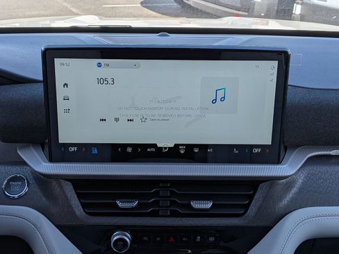 New 2026 Ford Explorer Platinum AWD/4WD image 10
