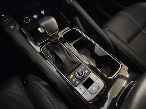 Used 2021 Kia Telluride SX w/ Nightfall Edition Package image 21