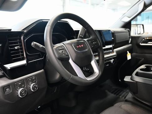 New 2026 GMC Sierra 1500 SLE w/ Preferred Package image 21