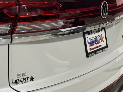 New 2026 Volkswagen Atlas Cross Sport SE image 17