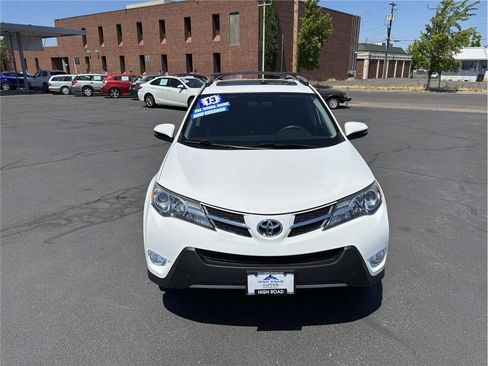 Used 2013 Toyota RAV4 XLE image 8