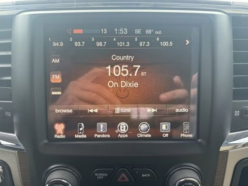 Used 2016 RAM 1500 Laramie w/ Convenience Group image 18