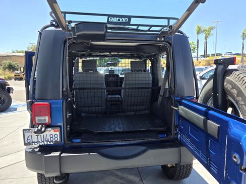 Used 2010 Jeep Wrangler Sport AWD/4WD image 17