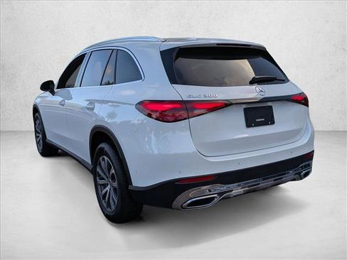 Certified 2024 Mercedes-Benz GLC 300 image 7