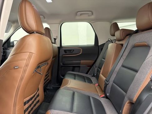 Used 2023 Ford Bronco Sport Outer Banks AWD/4WD image 10