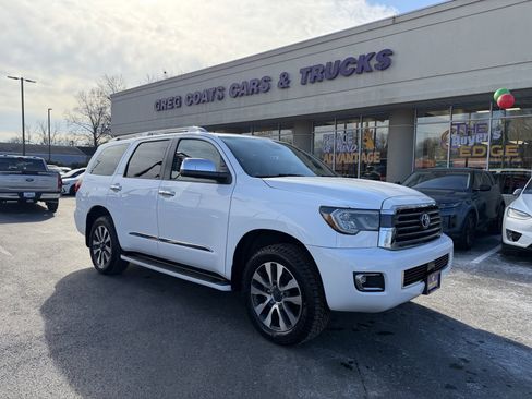Used 2019 Toyota Sequoia Limited image 1