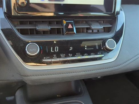 Certified 2023 Toyota Corolla SE image 19