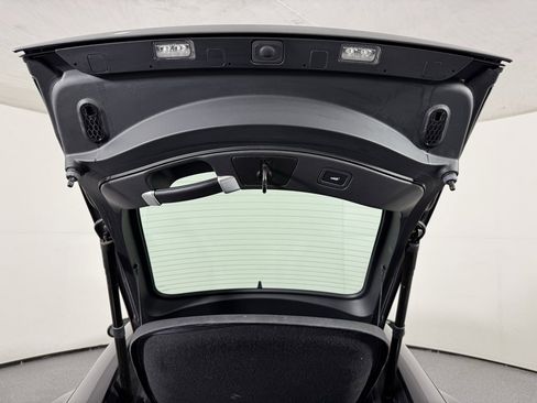 Used 2017 Jaguar F-TYPE R image 30