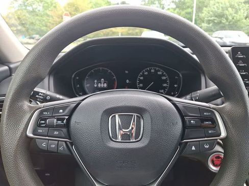 Used 2021 Honda Accord LX image 16
