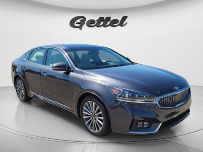 Used 2017 Kia Cadenza Technology